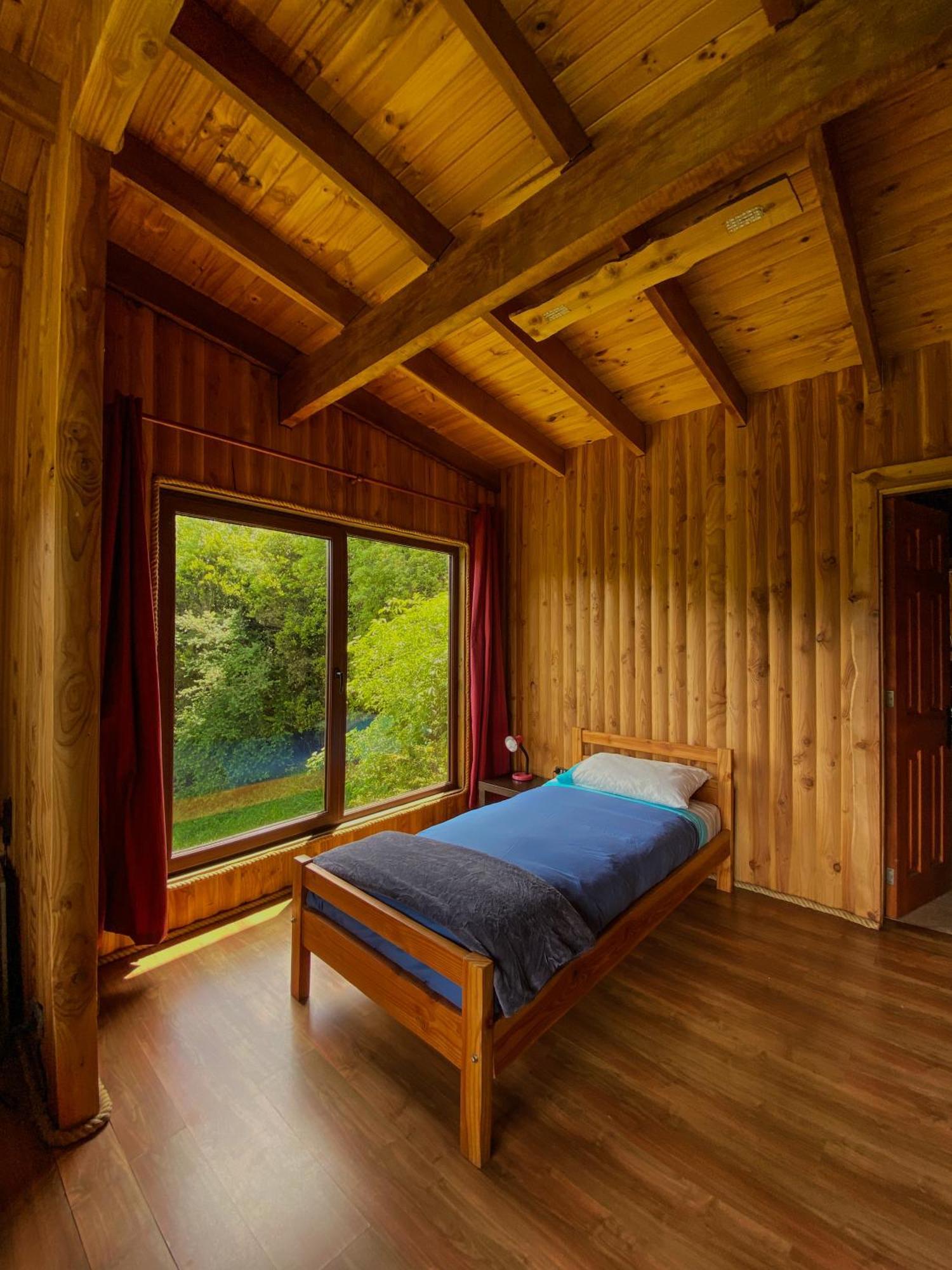 Casa de hóspedes Bandurrias Eco Cochamo